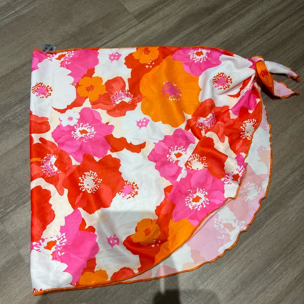 SARONG